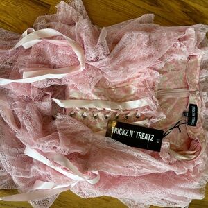 Dolls Kill “They’ll Eat Cake” Costume- Pink